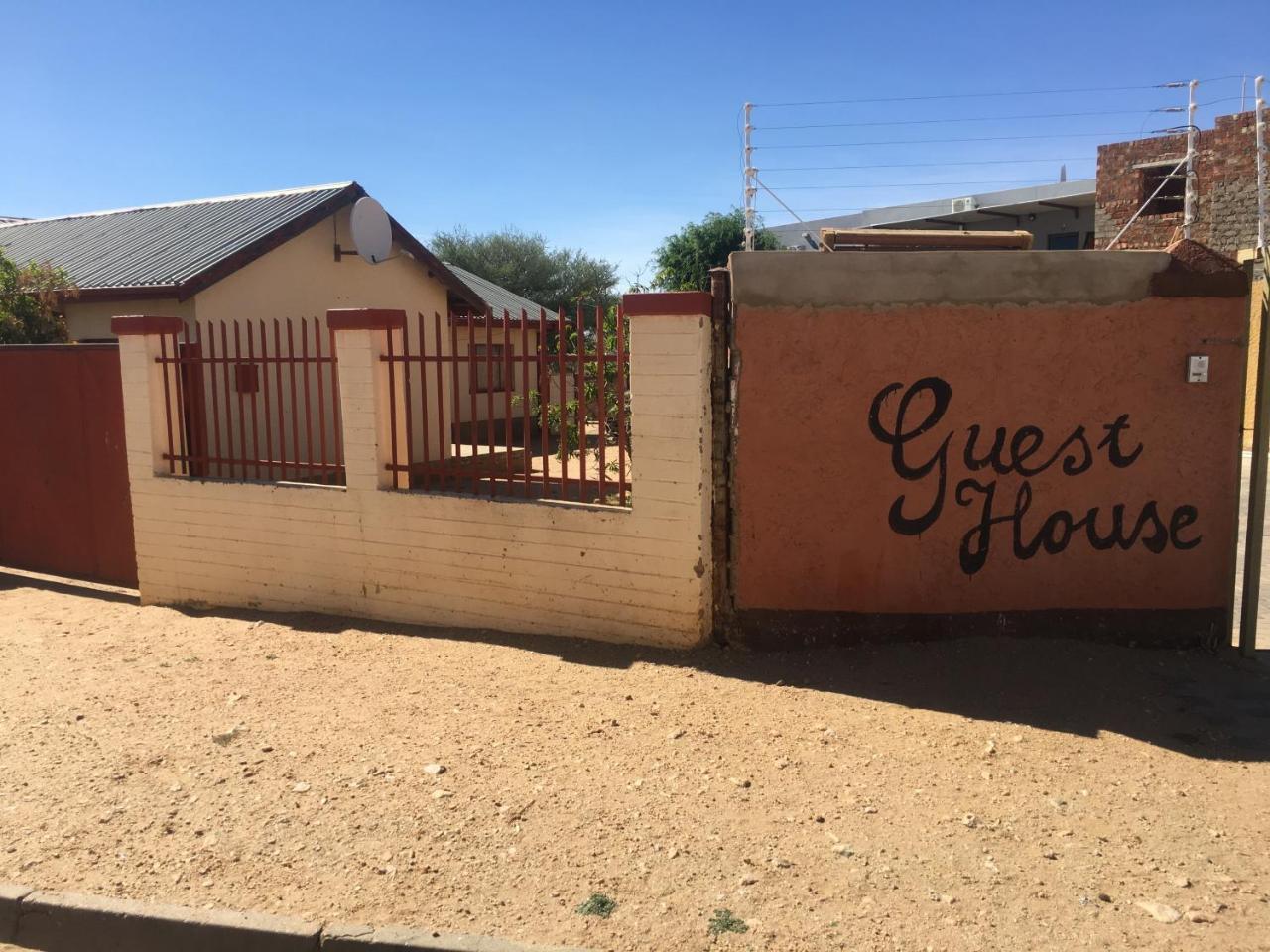 Pandeinge Hotell Windhoek Exteriör bild